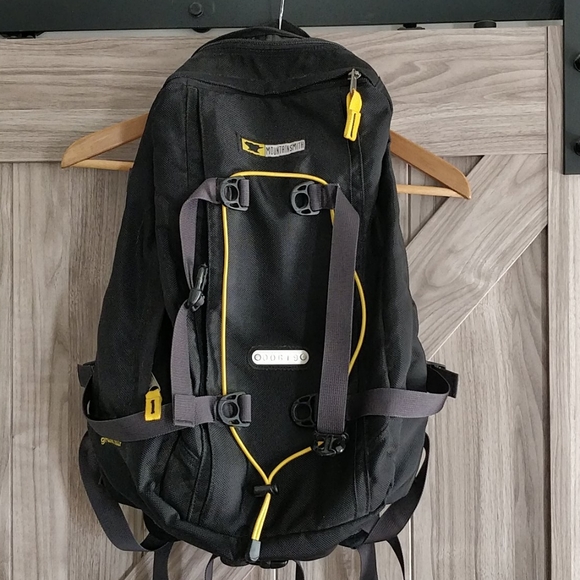mountainsmith grand tour backpack